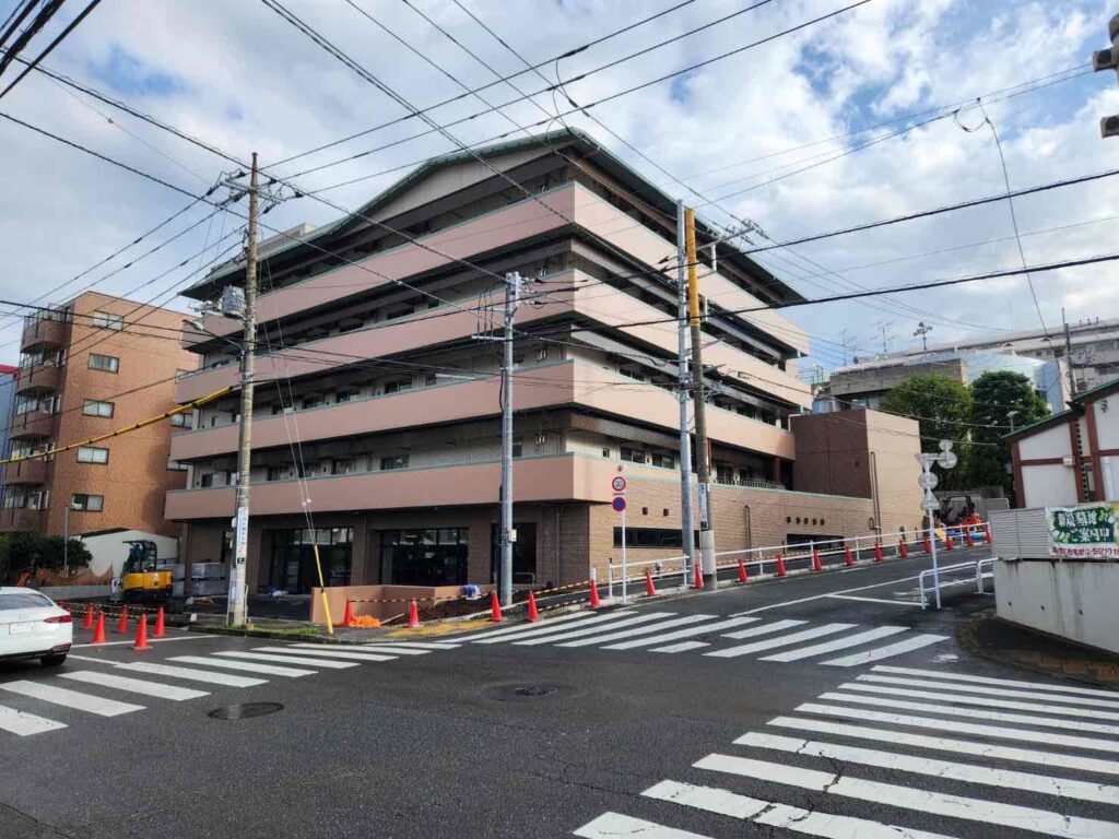 まるっとくまるビル